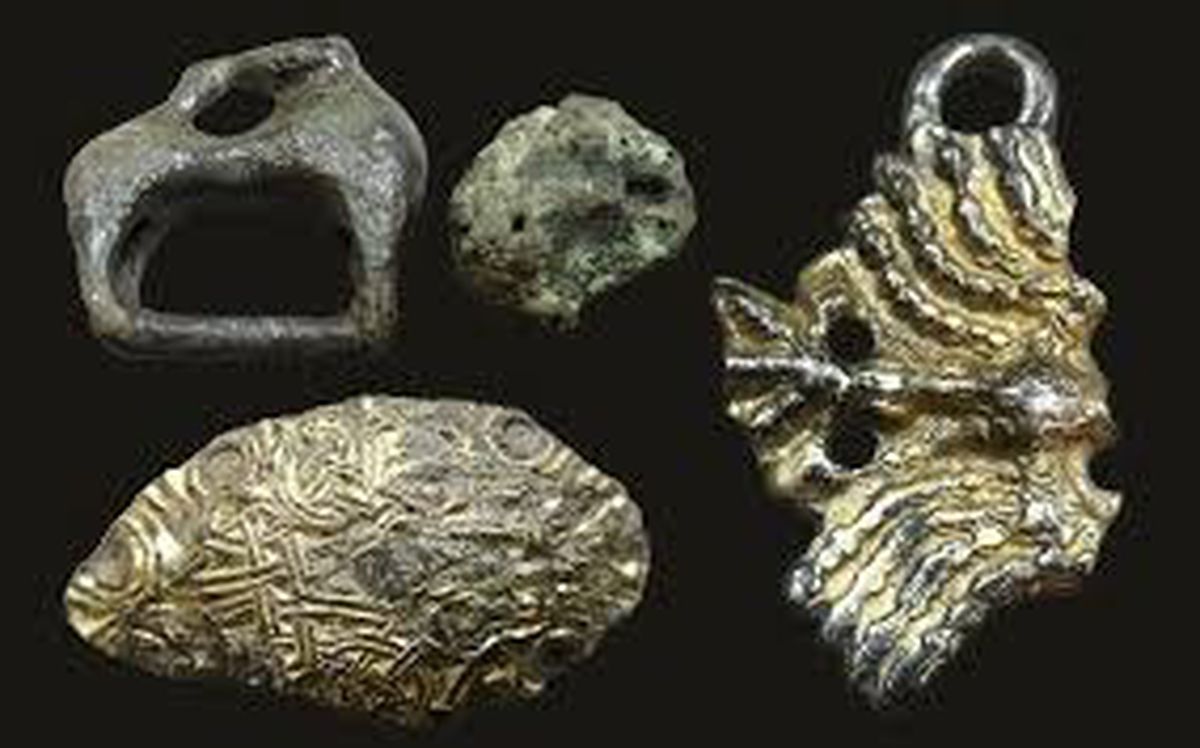İsveç\'te 1200 Yıllık Viking Mezarı Keşfi