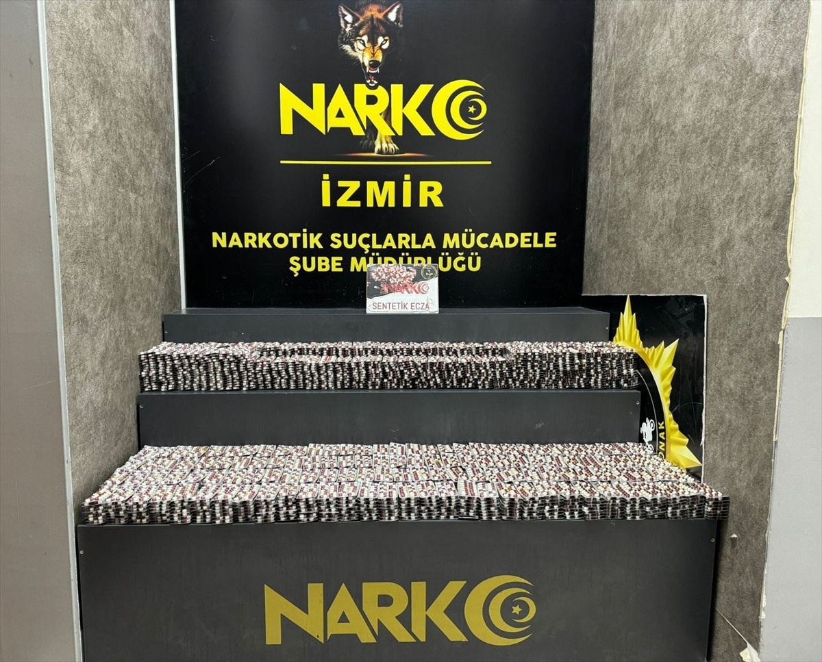 İzmir\'de 156 Narkotik Operasyonu: 218 Tutuklama