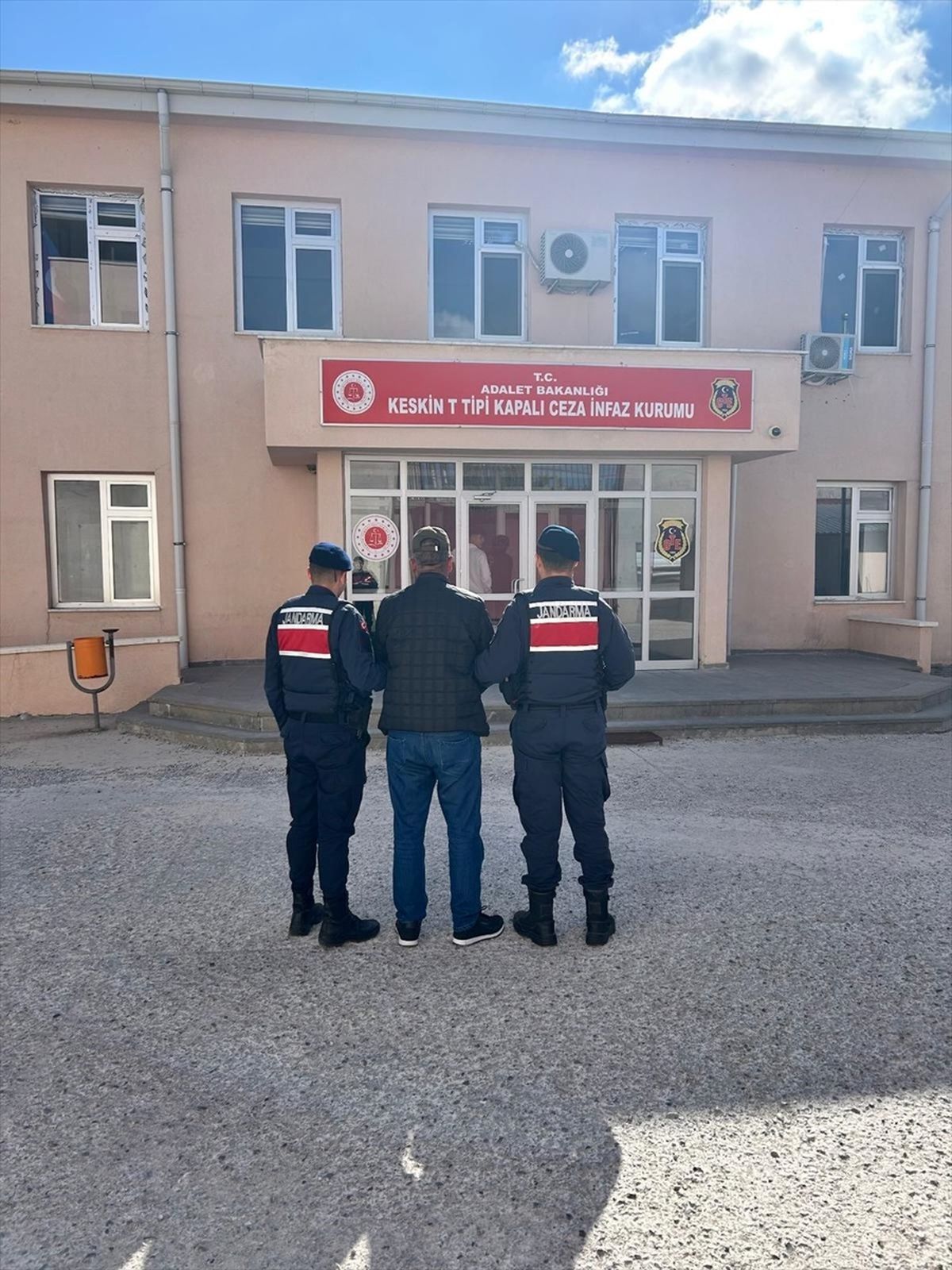 Kırıkkale\'de Firari İki Hükümlü Yakalandı