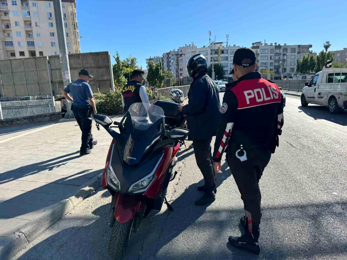 Mersin\'de Motosiklet Denetimleri: 34 Sürücüye 237 Bin TL Ceza