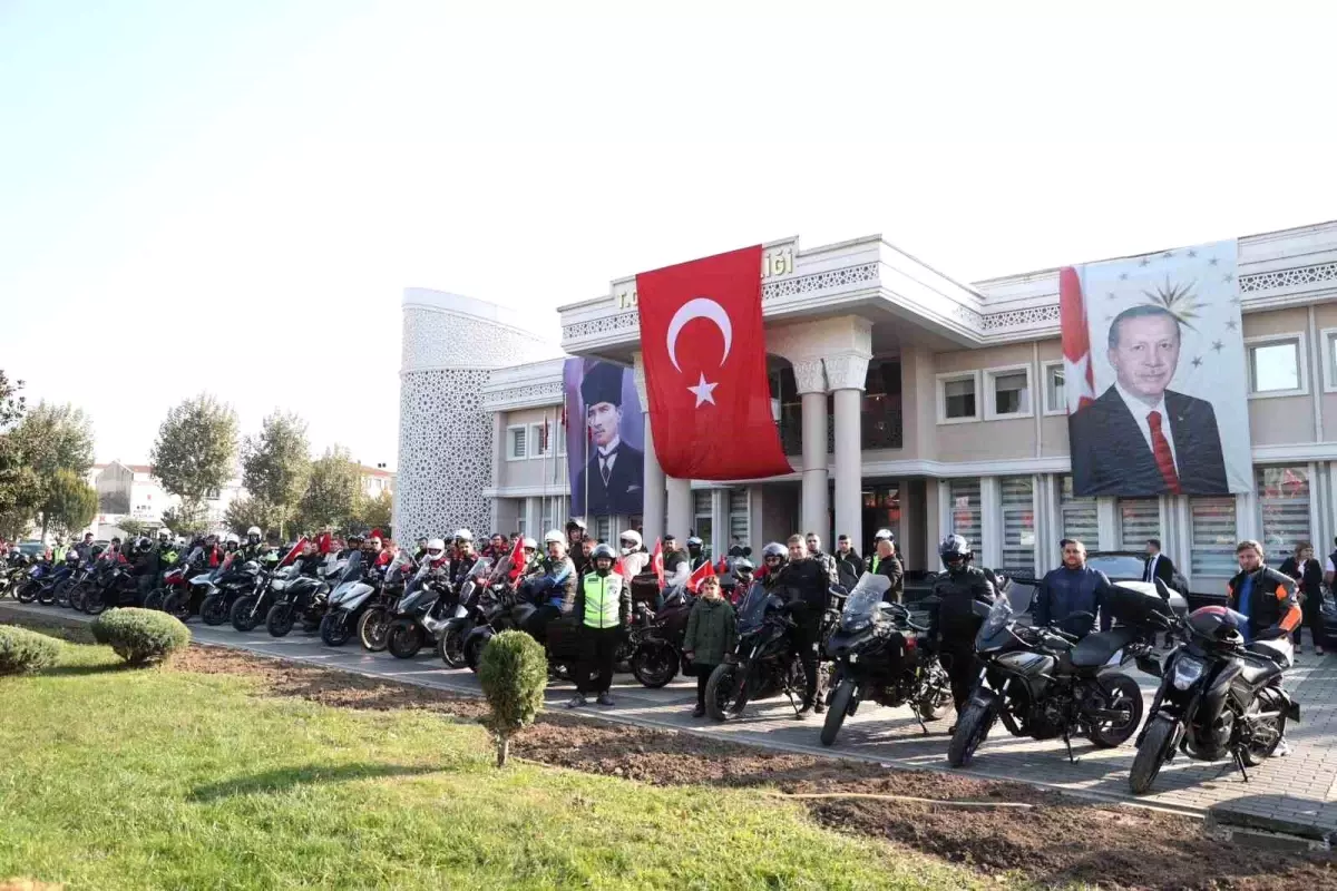 Düzce\'de Motosiklet Turu Yoğun İlgi Gördü