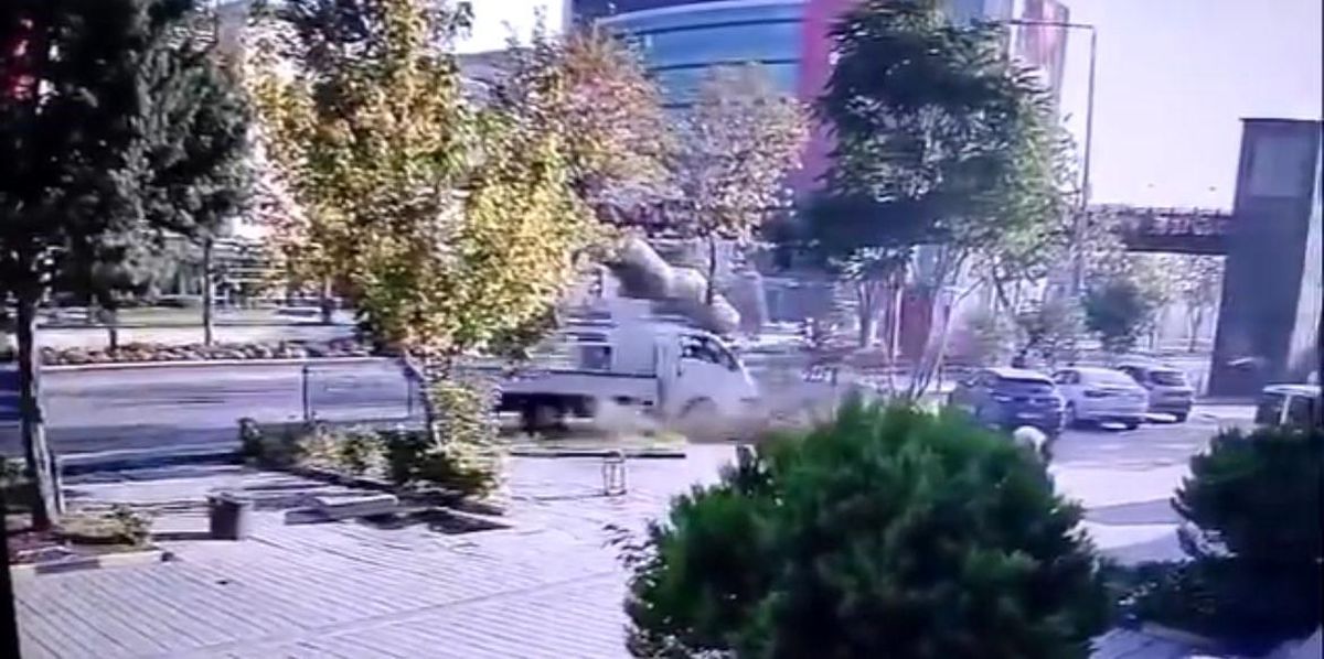 Bursa\'da Zincirleme Kaza: 3 Araç Karıştı