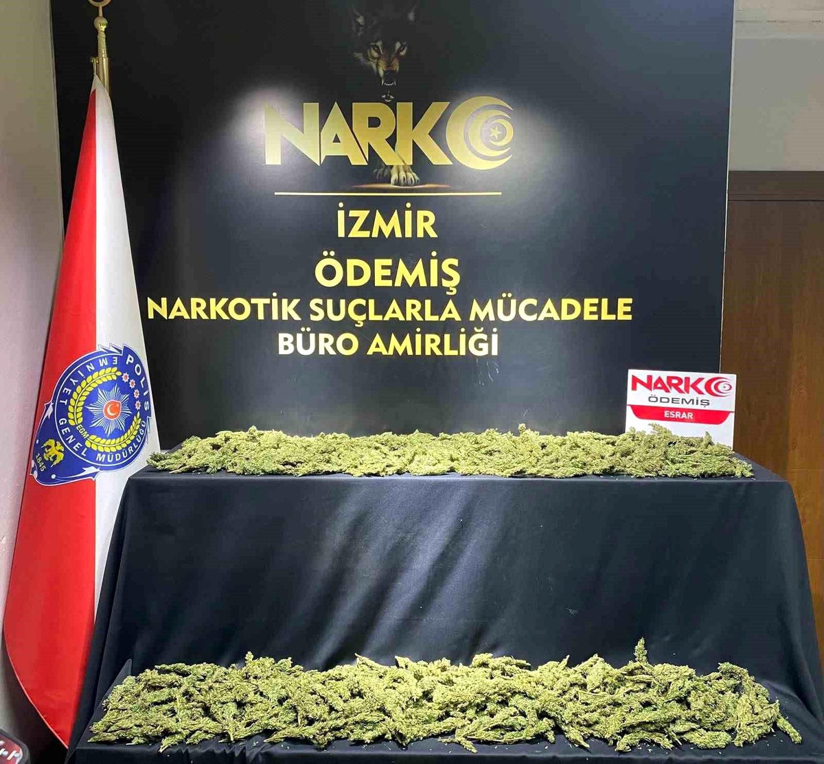Ödemiş\'te Uyuşturucu Operasyonu