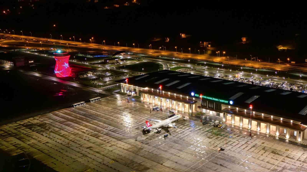 Rize-Artvin Havalimanı\'na Yeni Aydınlatma ve ILS Sistemi