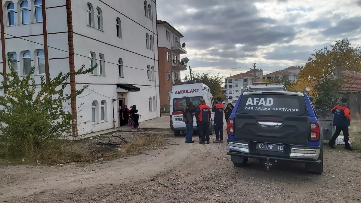 Çubuk\'ta Yangın: 11 Kişi Etkilendi, 6\'sı Hastanede