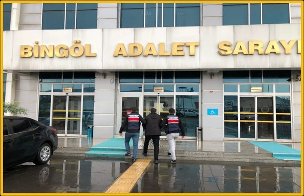 Bingöl\'de Hırsızlık Zanlıları Yakalandı