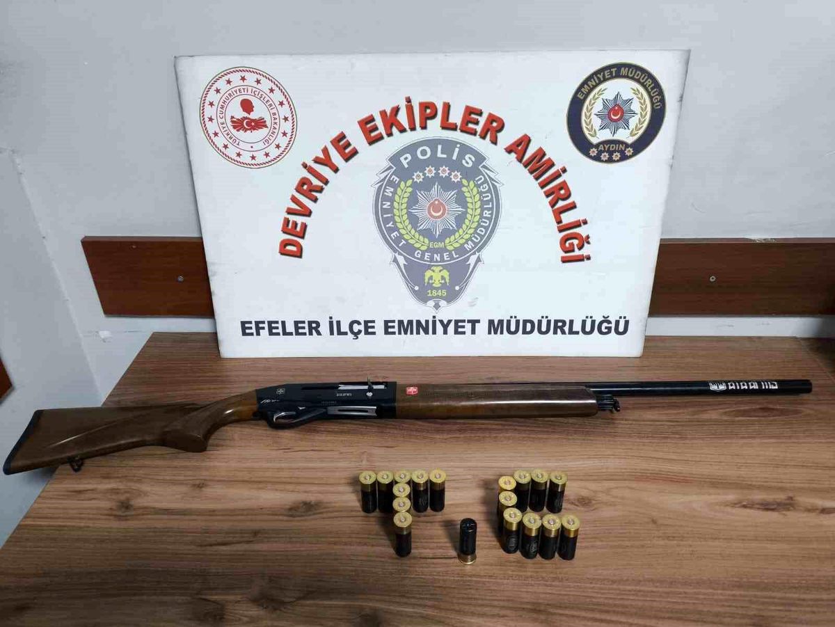 Efeler\'de 94 Aranan Şahıs Yakalandı