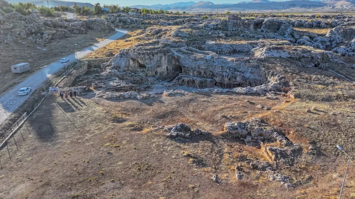 Hilar Kaya Mezarları Ören Yeri Olarak Tescillendi