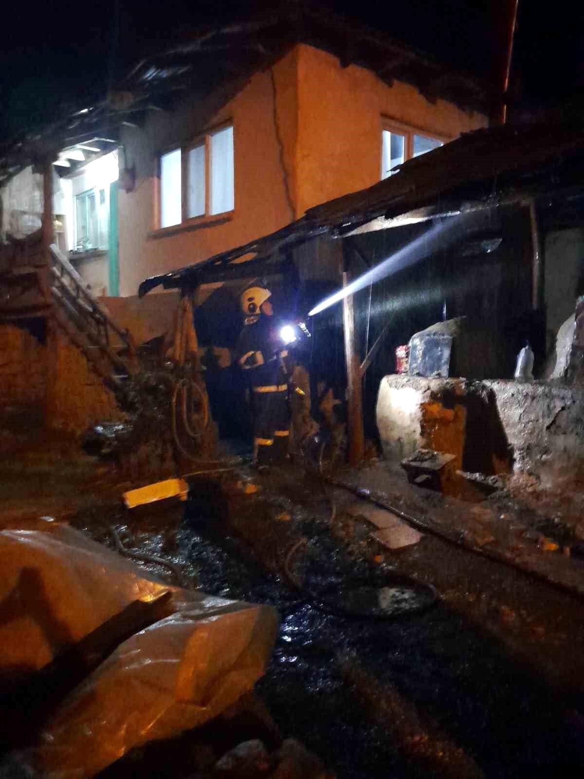 Bilecik\'te Fırında Çıkan Yangın Kontrol Altına Alındı