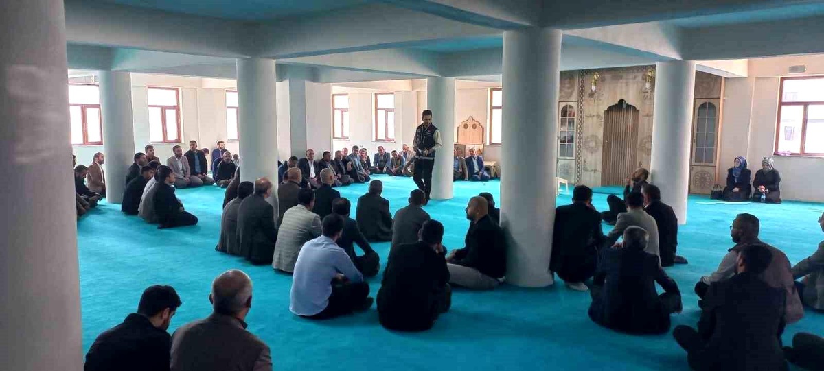 Hakkari\'de Uyuşturucu Eğitimi