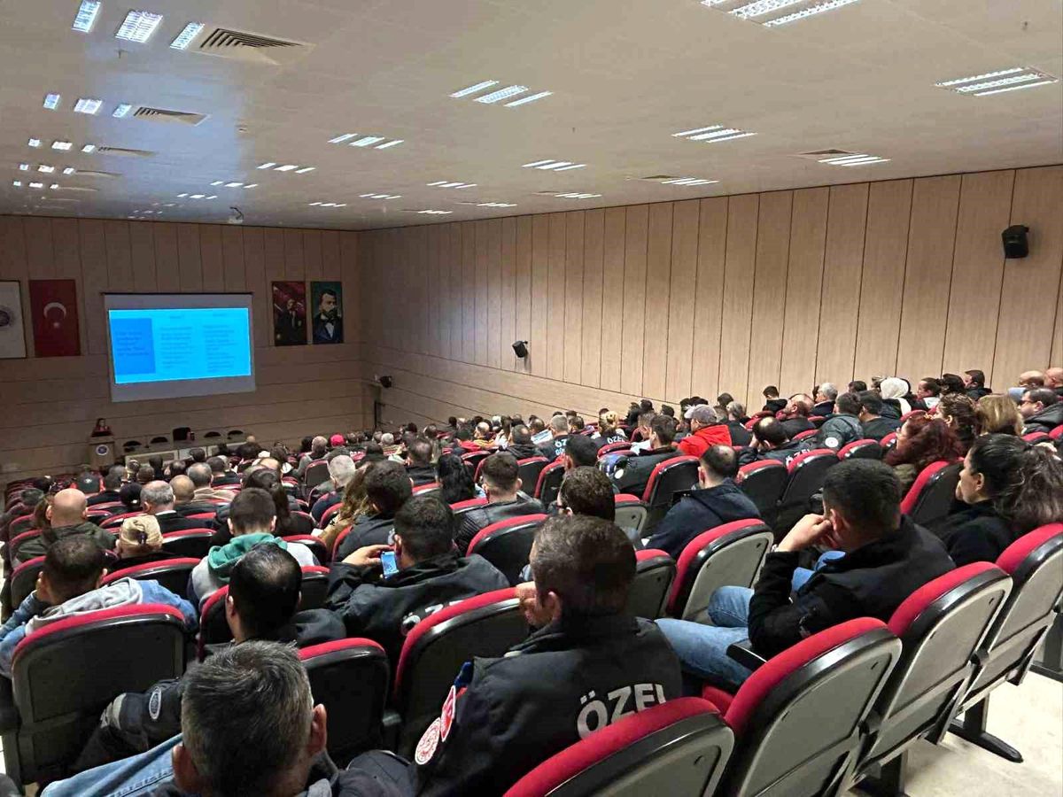 Tekirdağ\'da Güvenlik Görevlilerine Eğitim