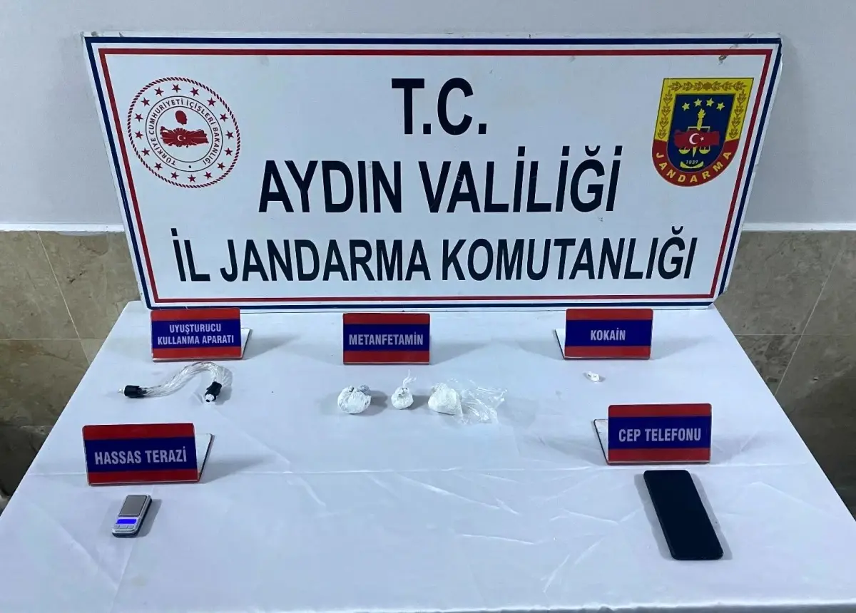 Otoyolda Uyuşturucu Operasyonu