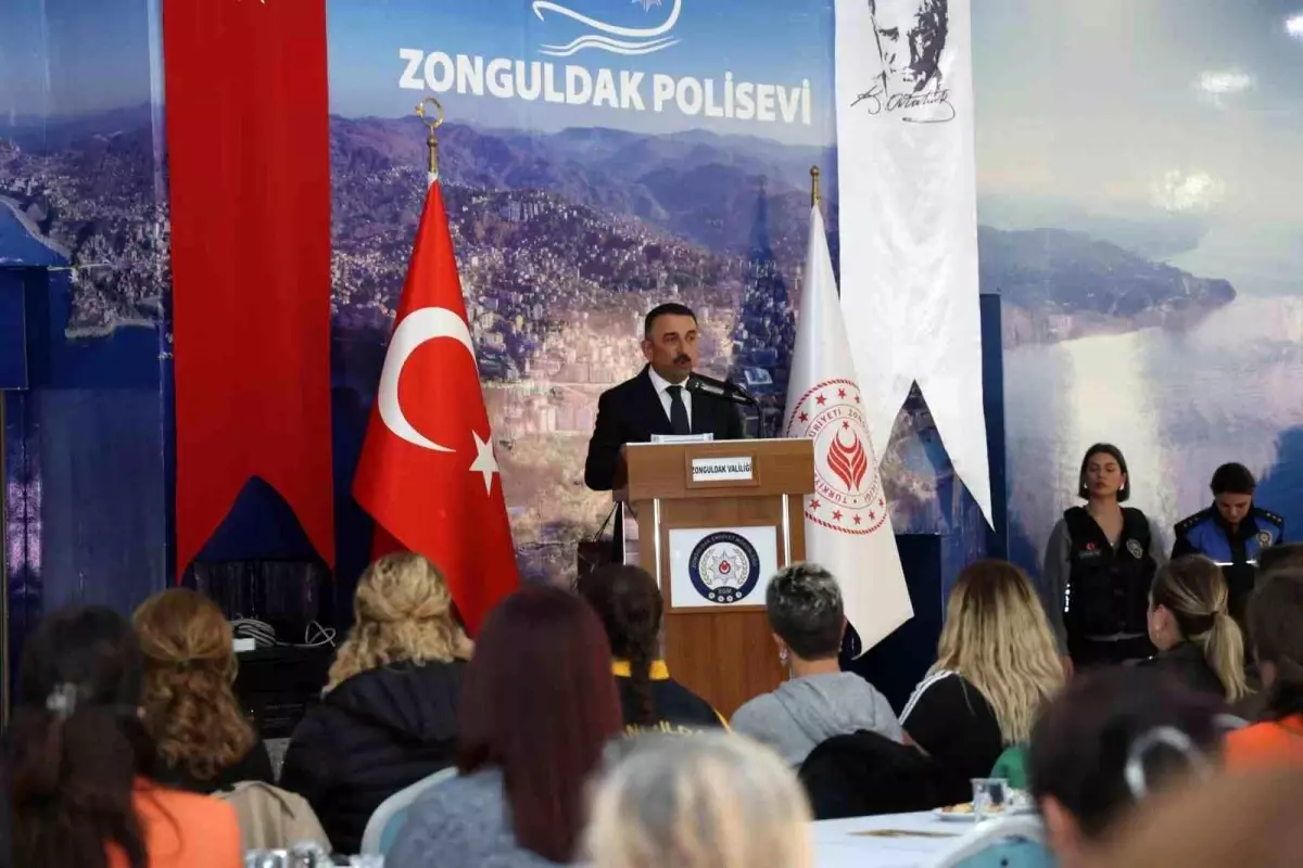 Zonguldak\'ta Narkotik Eğitimi Toplantısı