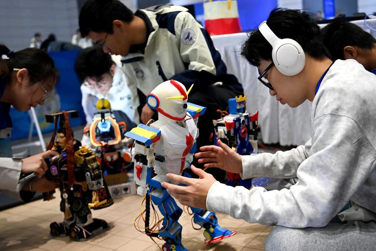 2024 Çin Robot Yarışması Xi\'an\'da Başladı