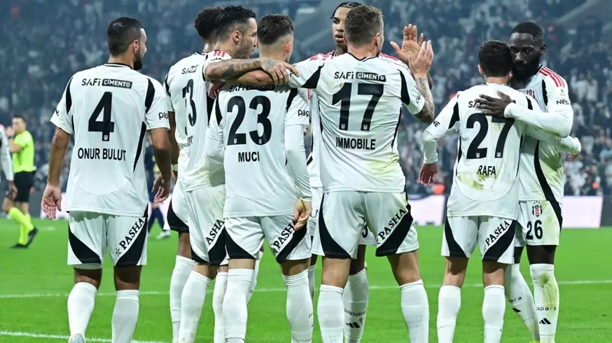 Beşiktaş\'ın yıldızı ikinci yarıya çıkamadı