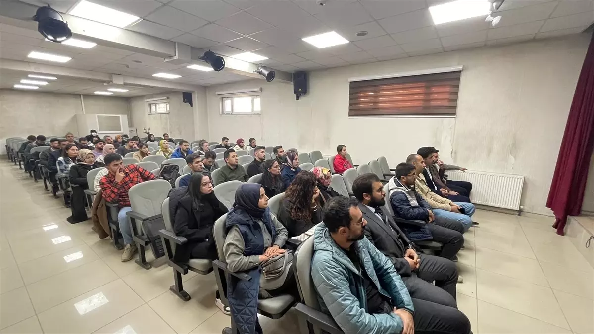 Çaldıran\'da Çocuk İhmal ve İstismarı Semineri