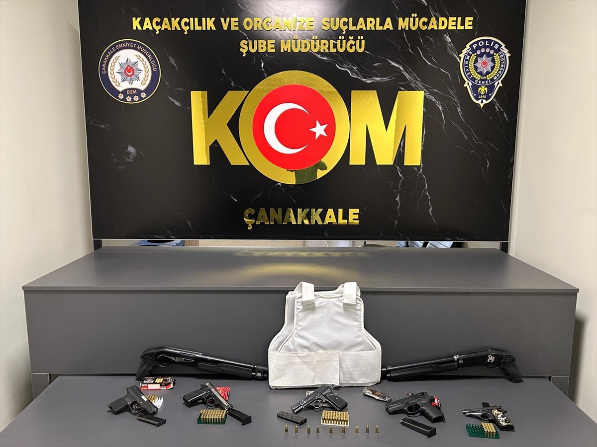 Çanakkale ve Kocaeli\'de Silah Kaçakçılığı Operasyonu