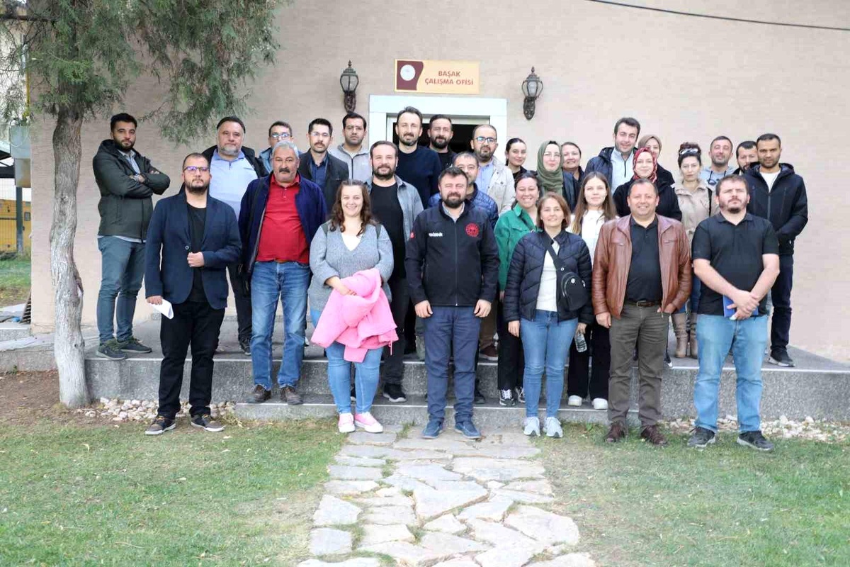 Eskişehir\'de Çiğ Süt Destekleme Toplantısı