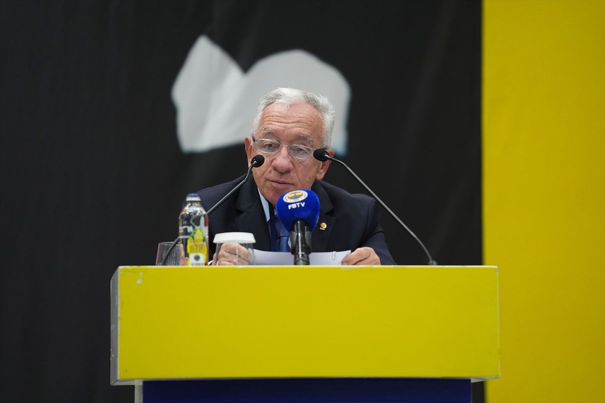 Fenerbahçe\'nin Borcu 12.5 Milyar Lira