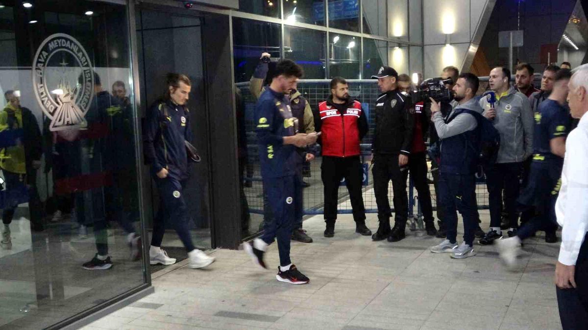 Fenerbahçe Trabzon\'da