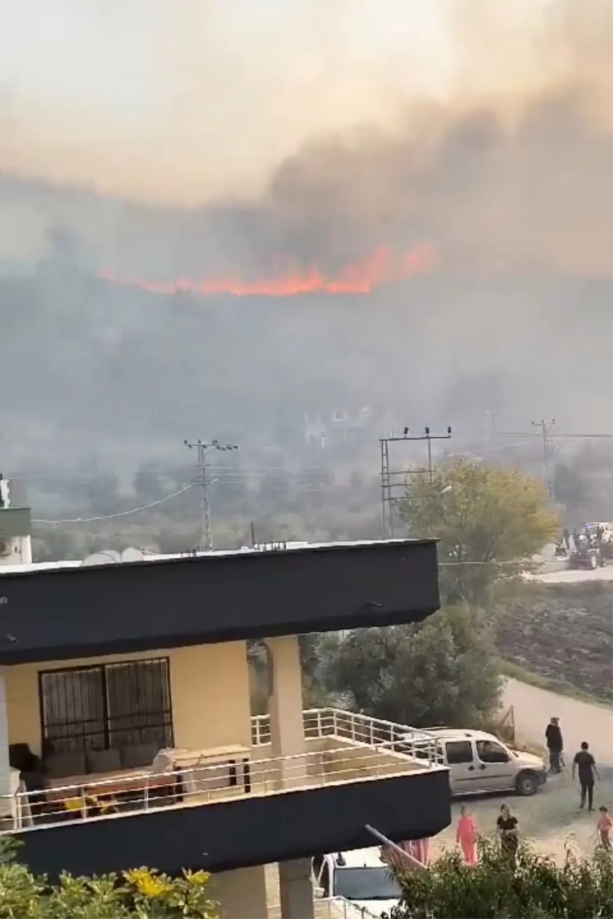 Hatay\'da Orman Yangını Yayılıyor