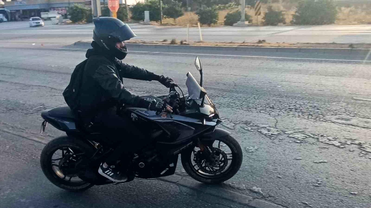 Motosiklet Kazasında Kask Hayat Kurtardı
