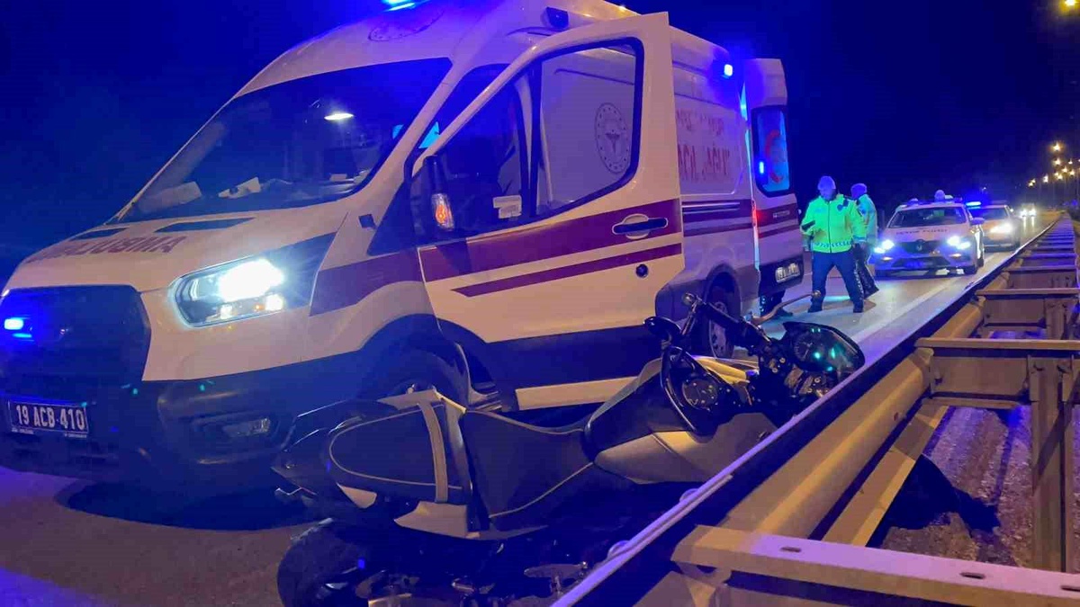 Çorum\'da Motosiklet Kazası: Sürücü Yaralı