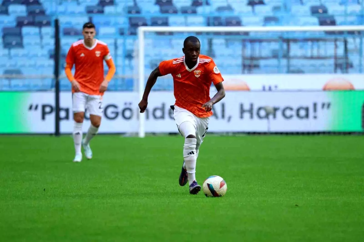 Adanaspor, Bandırmaspor\'a 1-0 Mağlup Oldu