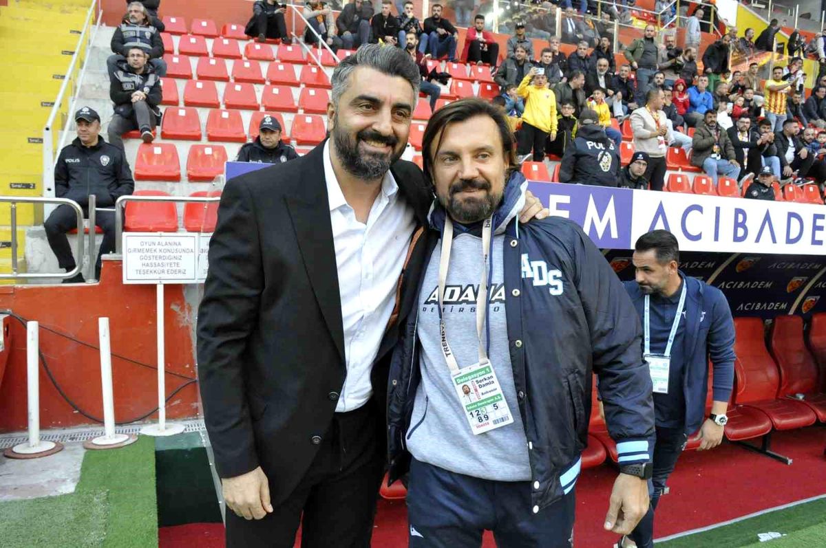 Kayserispor - Adana Demirspor: İlk Yarı 0-0