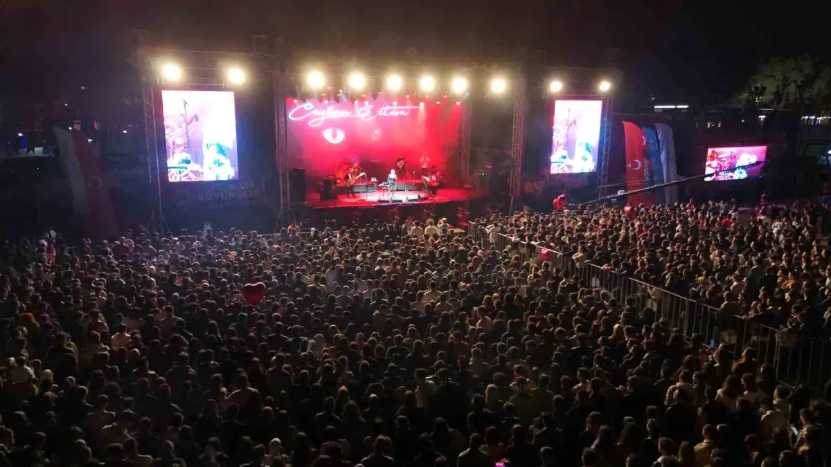 Aydınfest Gençlik Festivali İkinci Günü Coşkuyla Geçti