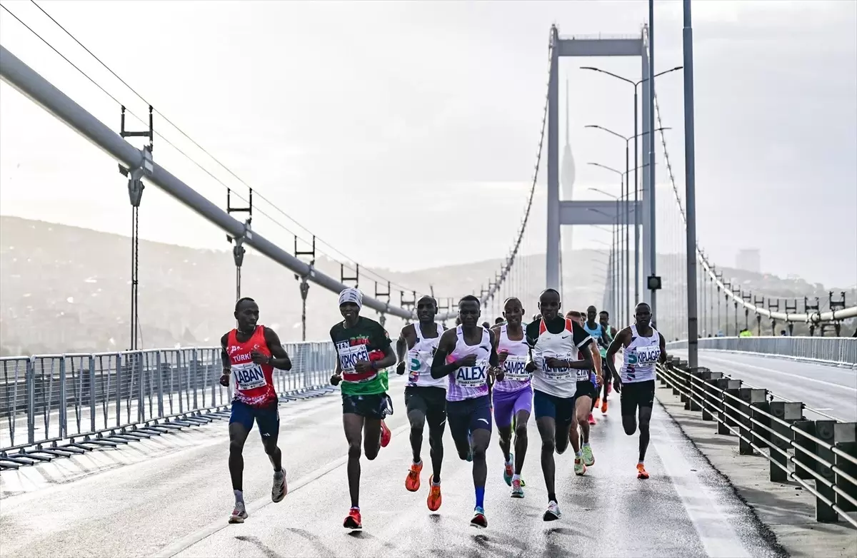 İBB Başkanı İmamoğlu, 46. İstanbul Maratonu\'na katıldı