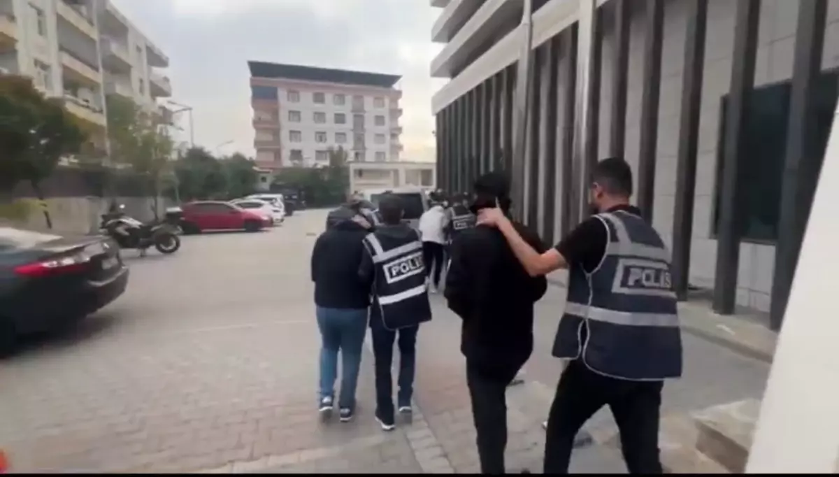 Diyarbakır\'da Kopya Operasyonu