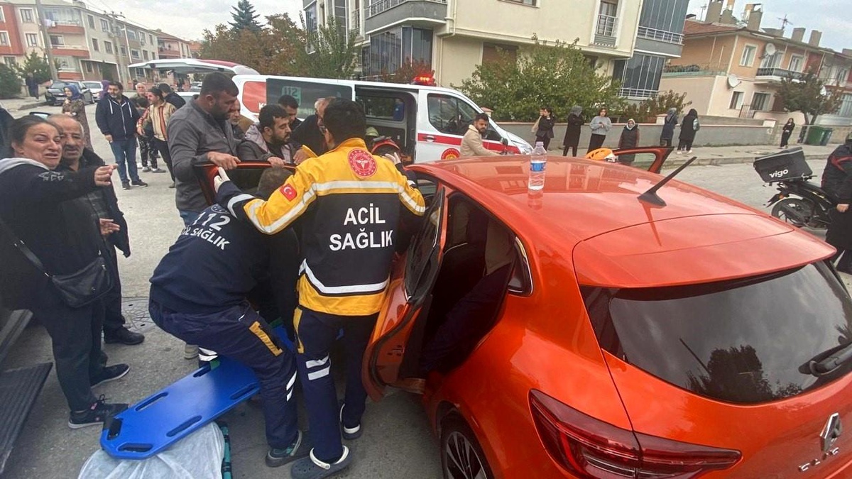 Erzincan\'da Trafik Kazası: Bir Yaralı