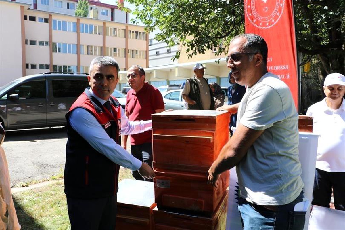 Erzurum\'da Arıcılık Potansiyeli Artıyor