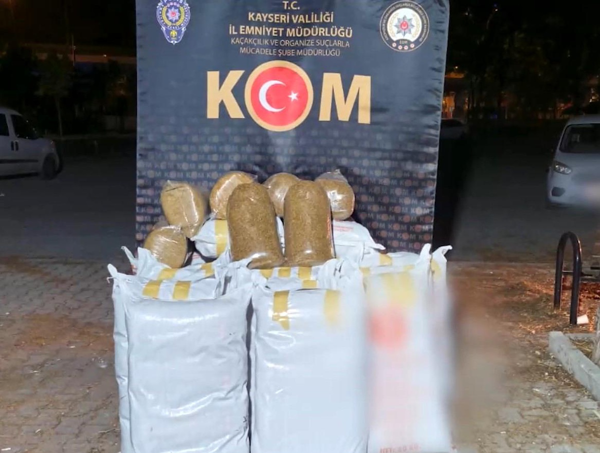 Kayseri\'de 655 Kilo Kaçak Tütün Ele Geçirildi