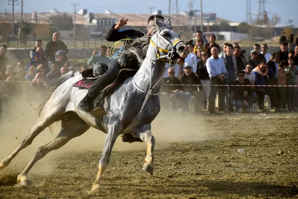 Turgutlu\'da Cirit ve Keşkek Festivali