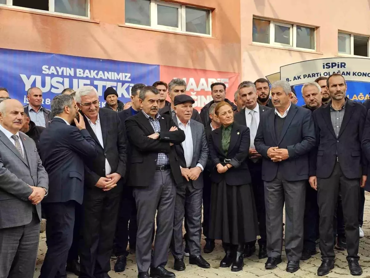 Milli Eğitim Bakanı Yusuf Tekin, Erzurum\'da AK Parti İlçe Kongrelerine Katıldı