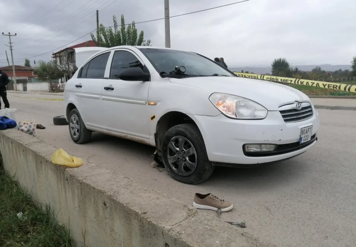 Bijon Anahtarıyla Yaralanan Adam Hayatını Kaybetti