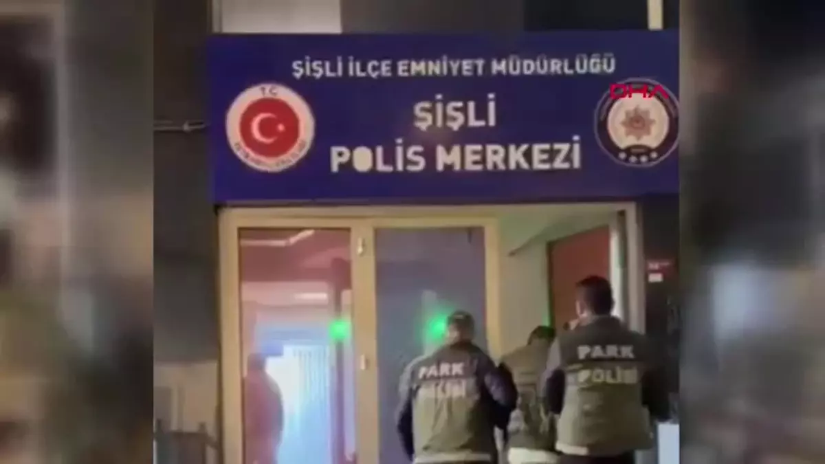 Şişli\'de Sahte Pasaport ve Para Basma Makinesi Yakalandı