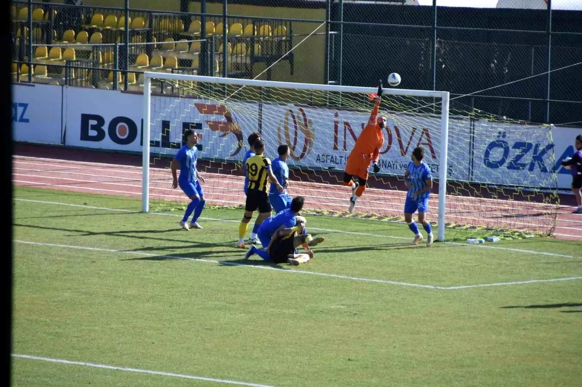 Aliağaspor ve Alanya 1-1 Berabere