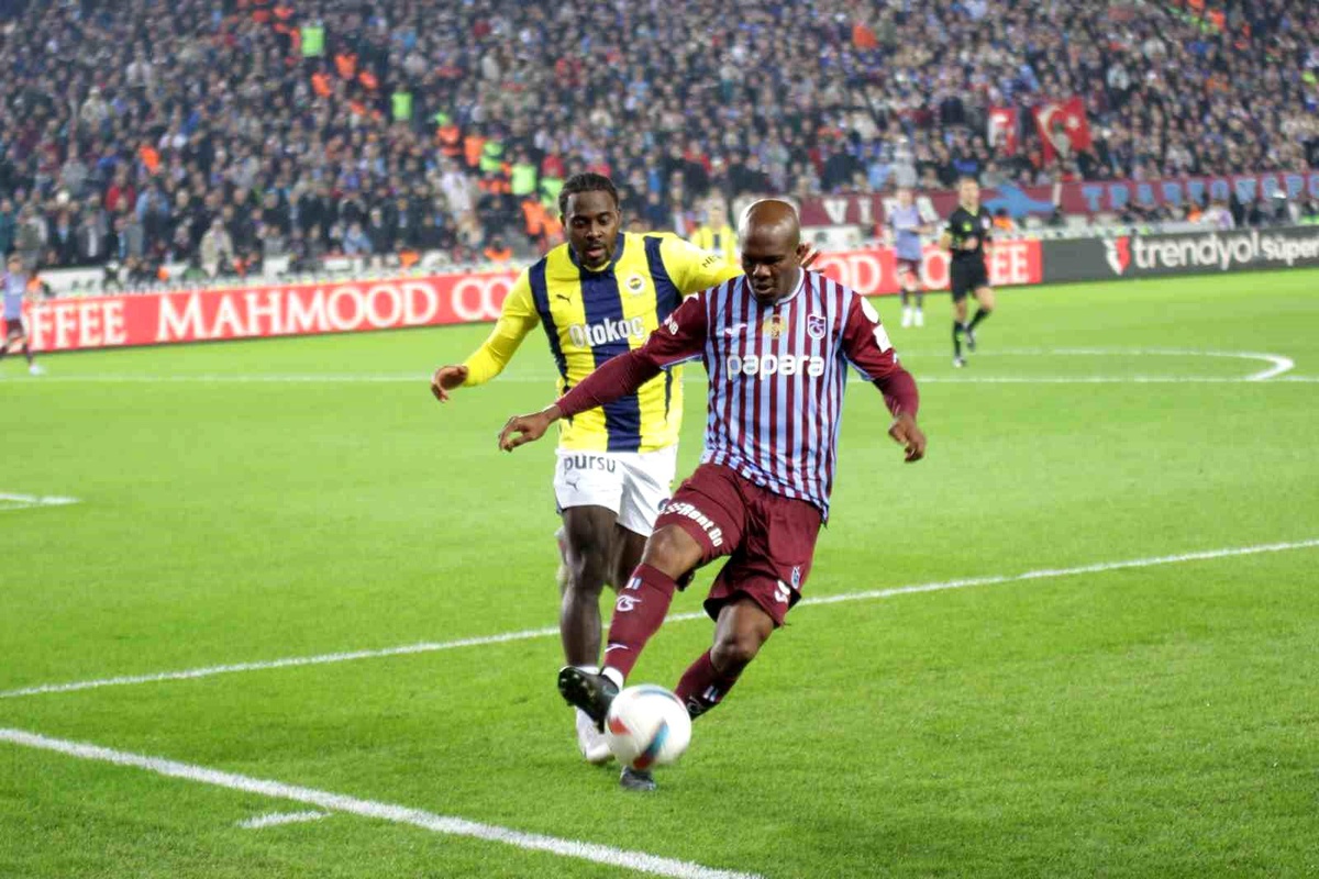 Trendyol Süper Lig: Trabzonspor 2 - 3 Fenerbahçe