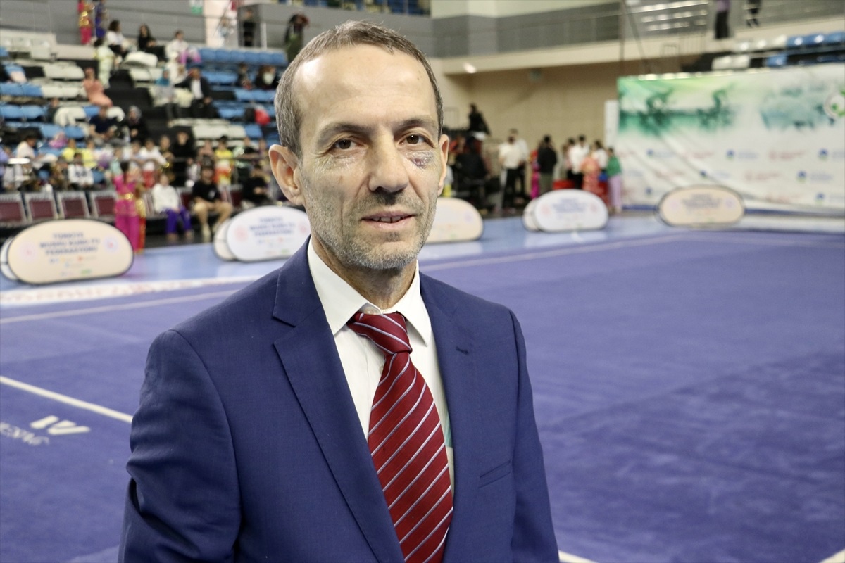 Wushu Dünyaya Açılıyor