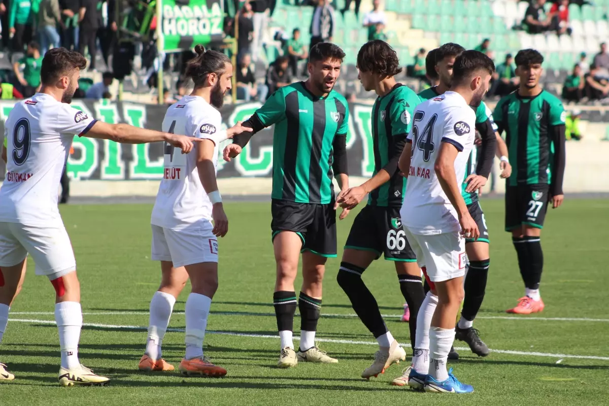 Denizlispor Düşme Hattında: Zonguldak\'a 0-4 Kaybetti