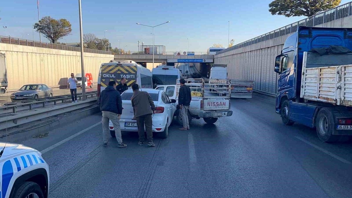 Eskişehir\'de Zincirleme Kaza: 1 Yaralı