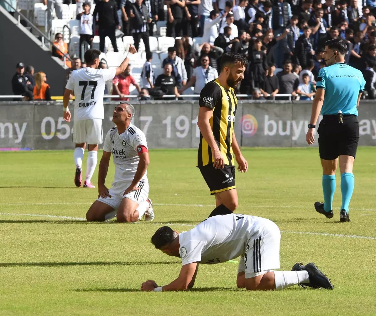 Altay, Üst Üste Mağlubiyetlerle Düşme Hattında