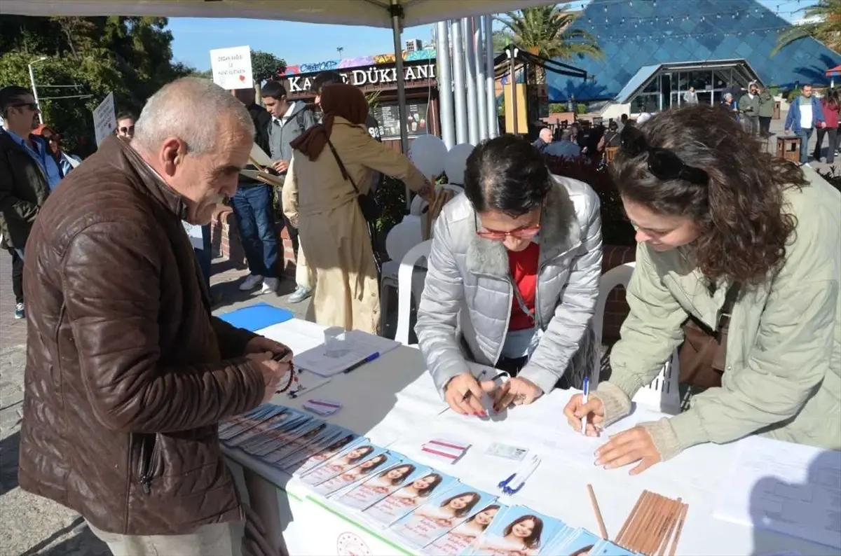 Bursa\'da Organ Bağışı Haftası Yürüyüşü