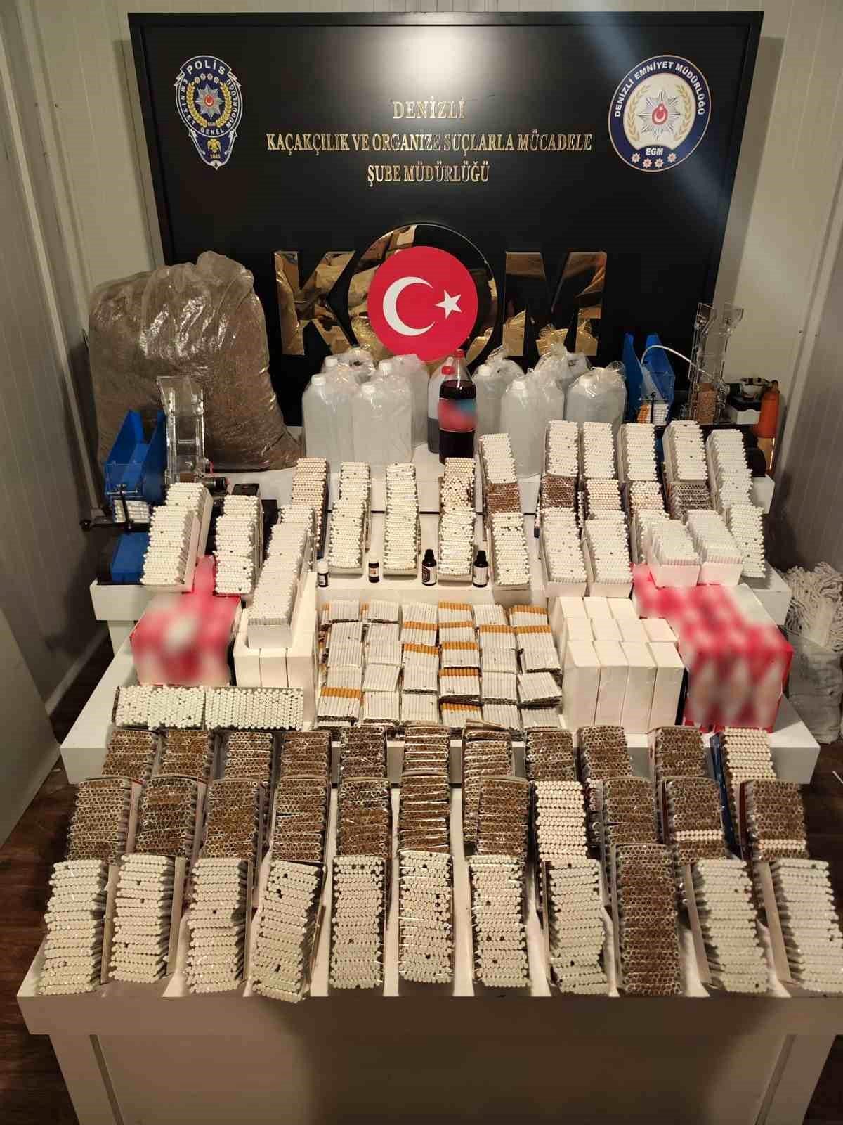 Denizli\'de 2,4 Ton Kaçak Tütün Ele Geçirildi