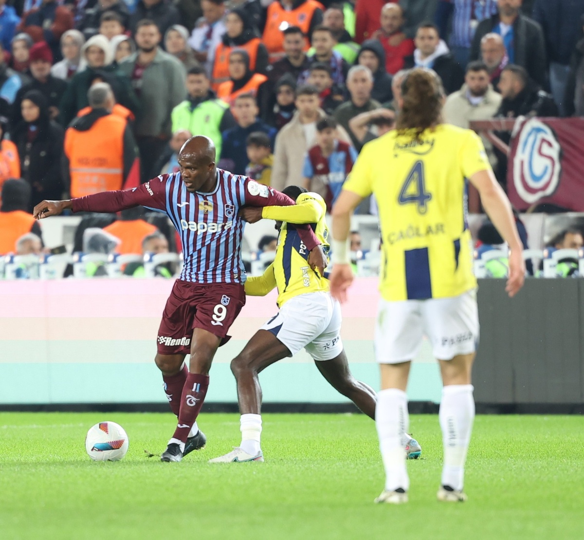 Trabzonspor Fenerbahçe\'ye Yenildi