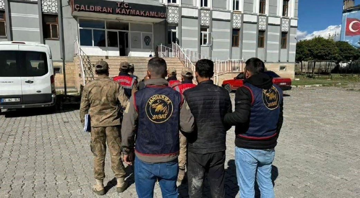 Van\'da 67 Kişi Tutuklandı