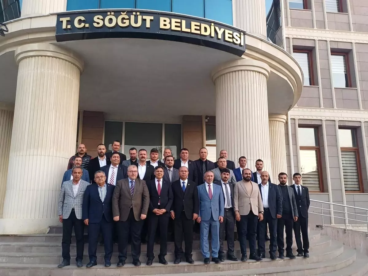 AK Parti Heyeti Söğüt Belediye Başkanı Durgut\'u Ziyaret Etti